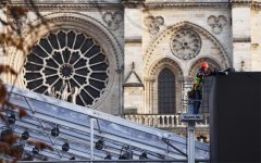 各国鉴·法国丨记者察看：从巴黎圣母院“记”见